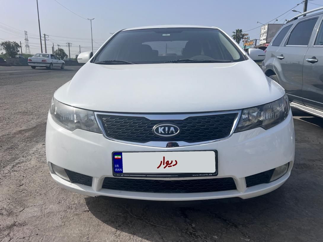 کیا سراتو 2.0 لیتر اتوماتیک GT لاین - 2015