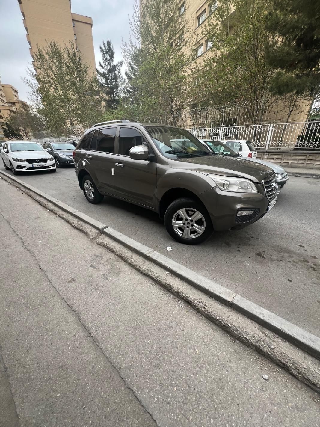 لیفان X60 دنده‌ای - 2015