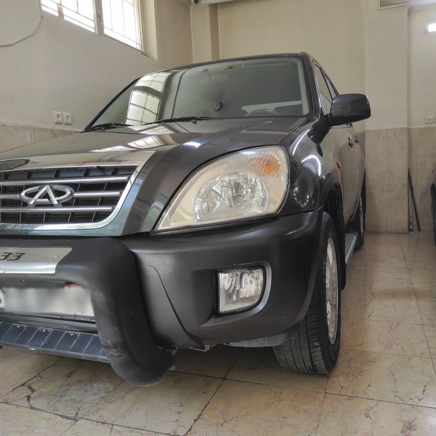 ام وی ام X33 دنده‌ای ساده - 2012