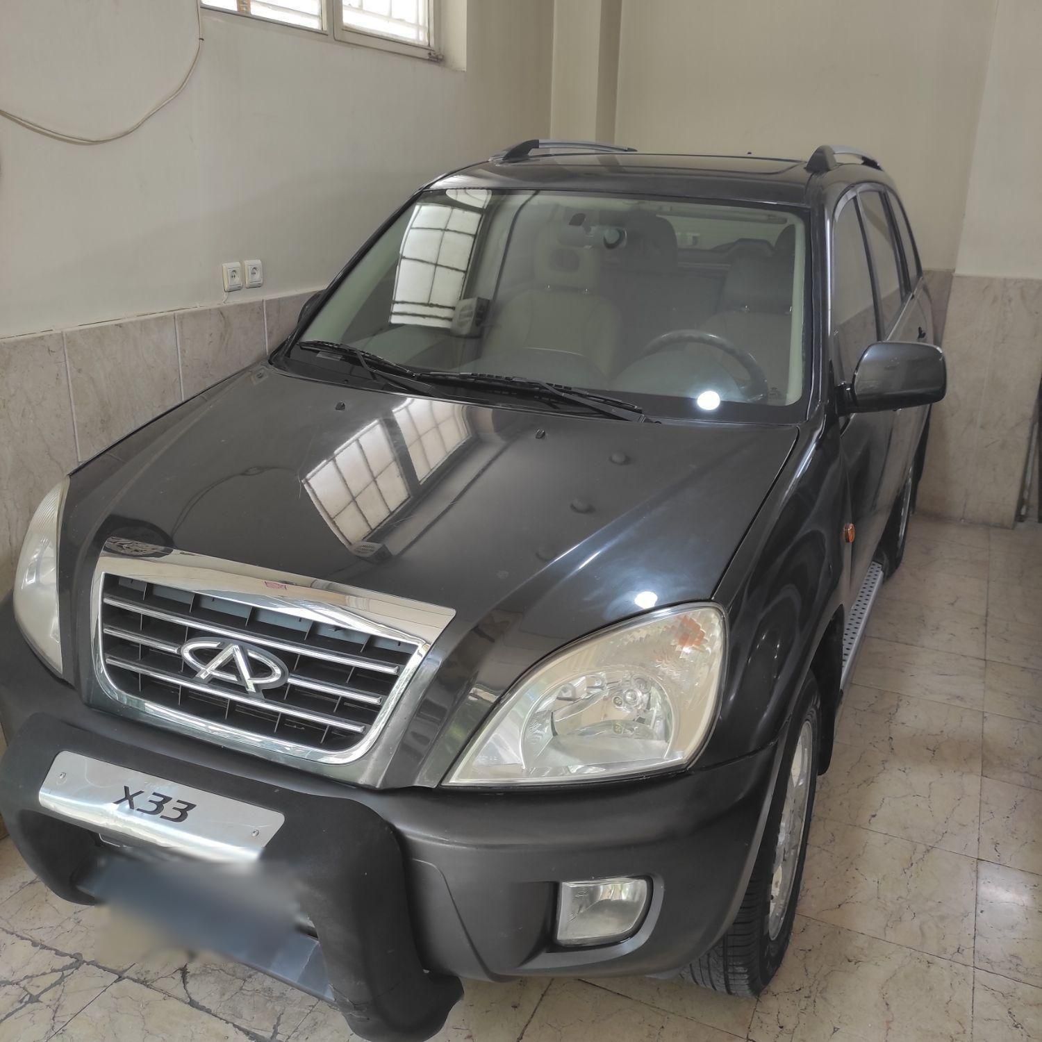 ام وی ام X33 دنده‌ای ساده - 2012