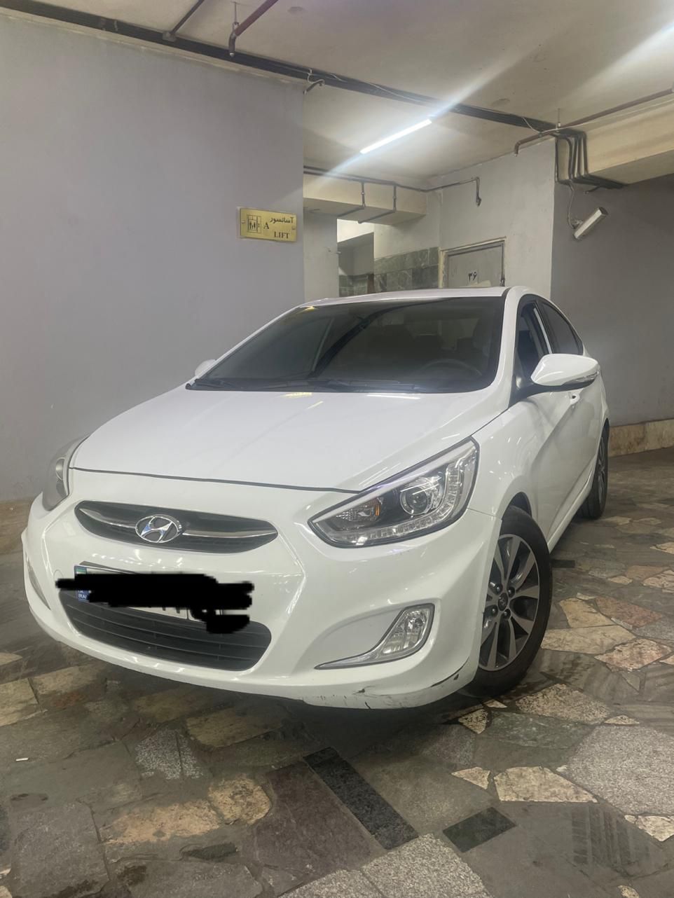 هیوندای اکسنت 1.6 لیتر بلو - 2015