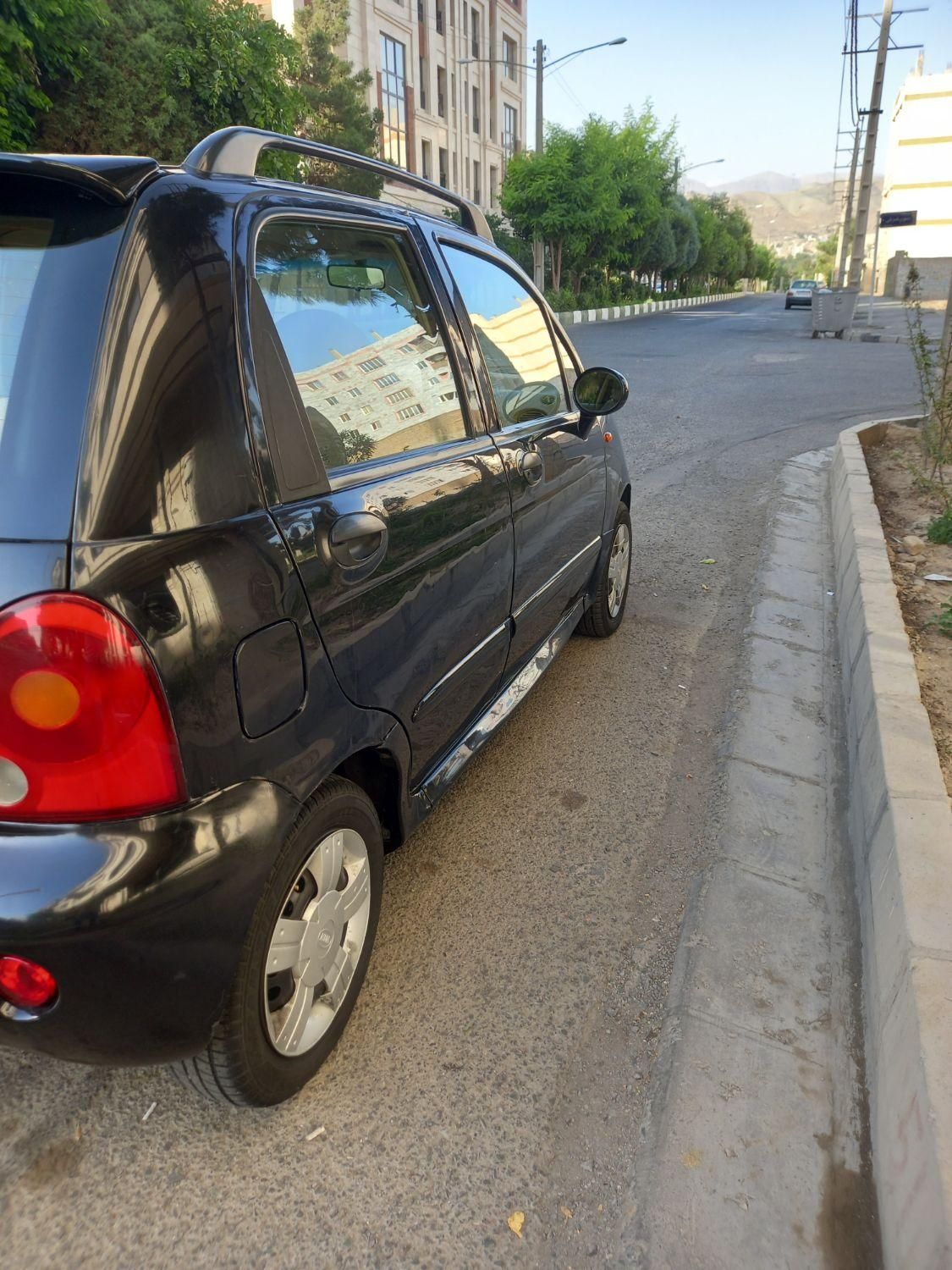 ام وی ام 110 چهار سیلندر دنده ای - 2015