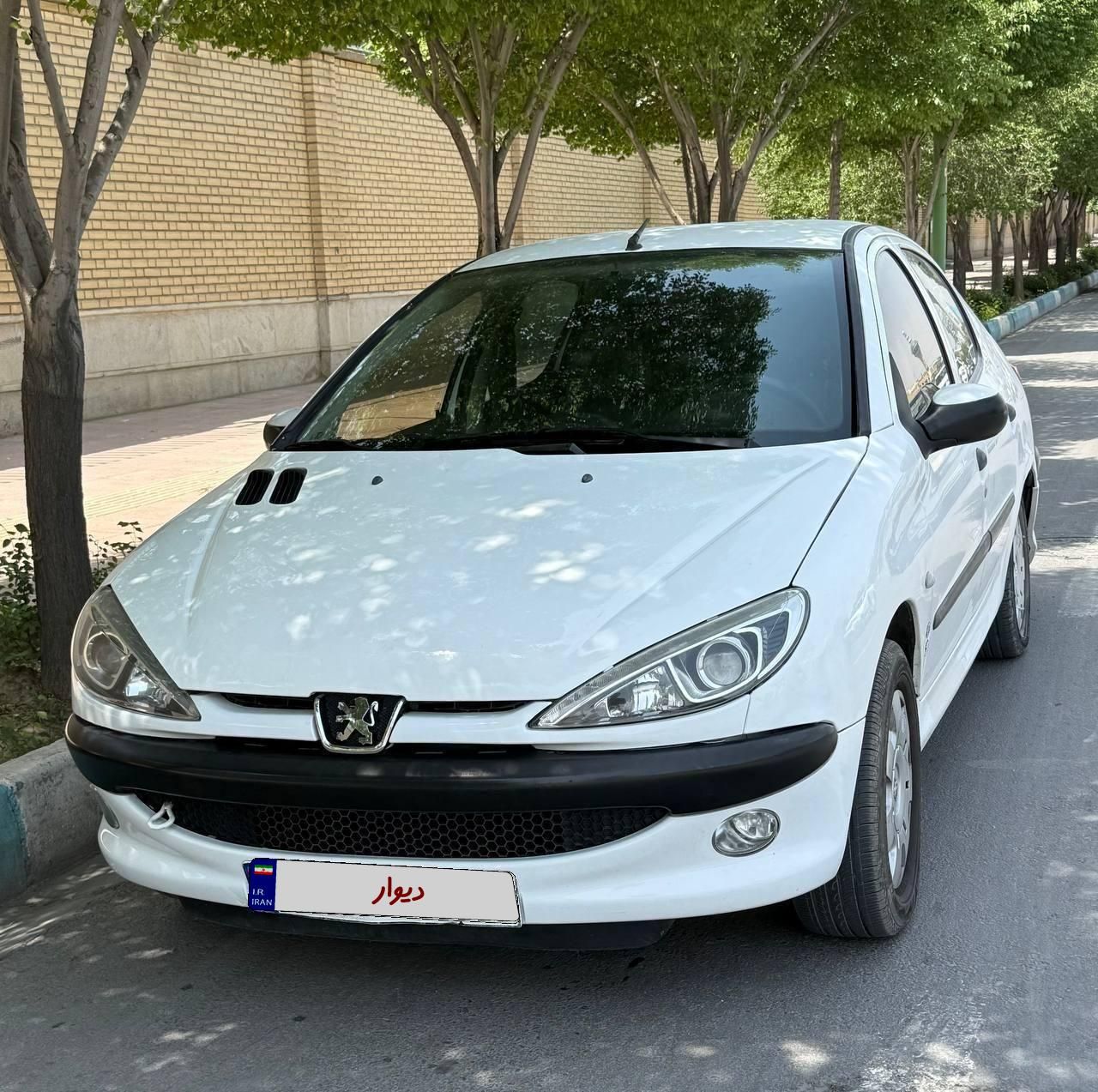 خودرو پژو، ۲۰۶ صندوق دار آگهی ann_18465363