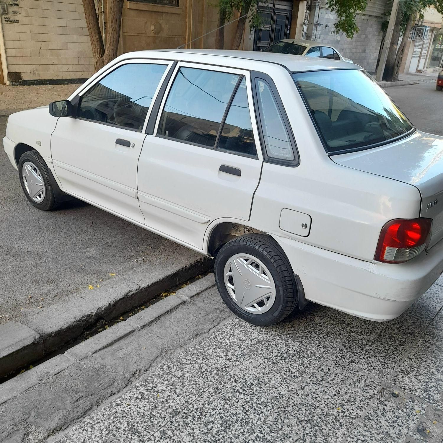 خودرو پراید، 132 آگهی ann_18465506