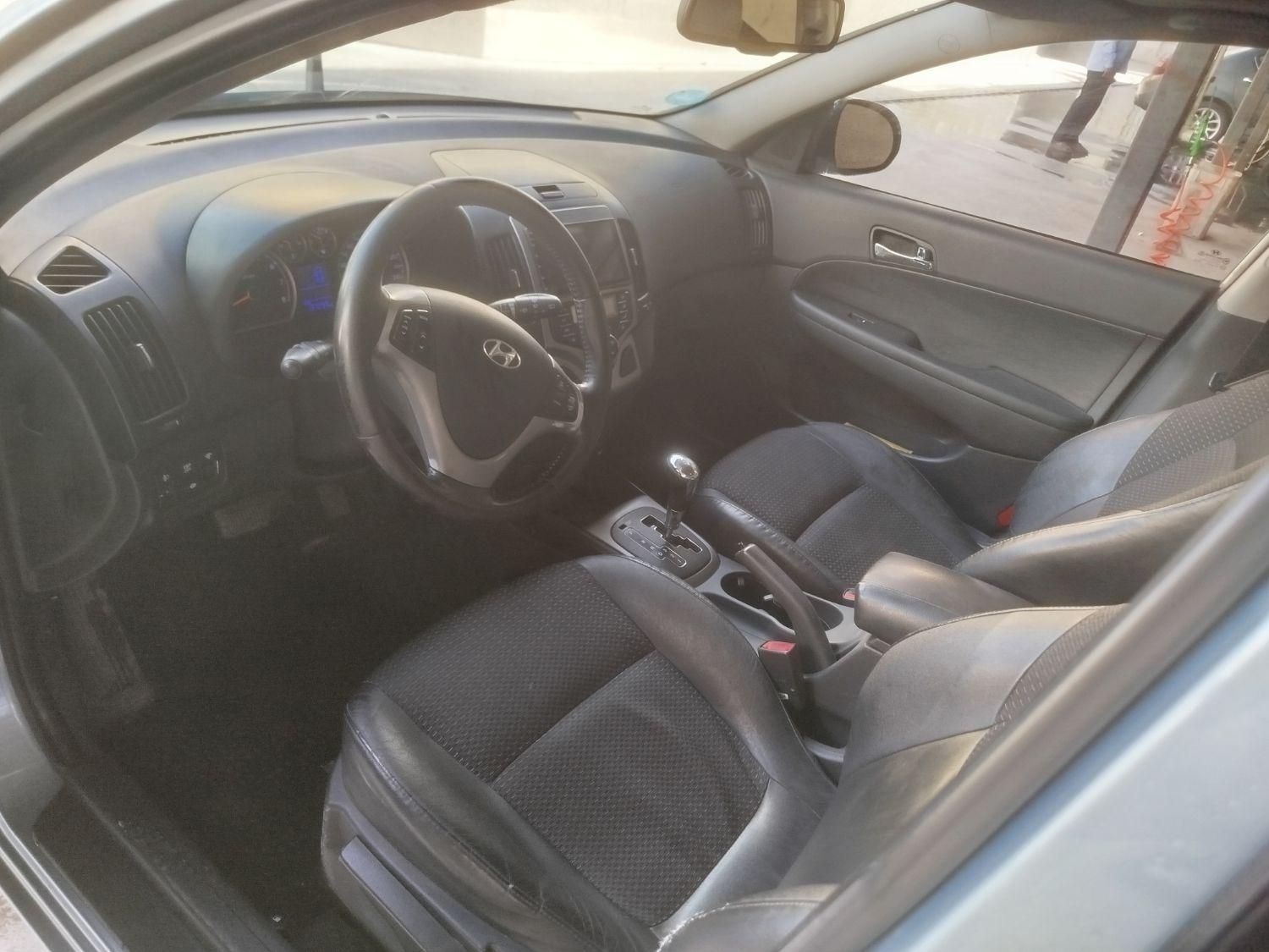 هیوندای i30 فول وارداتی - 2011