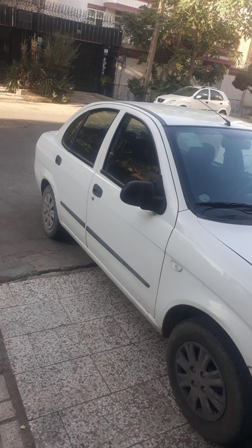 تیبا صندوق دار SX - 1399