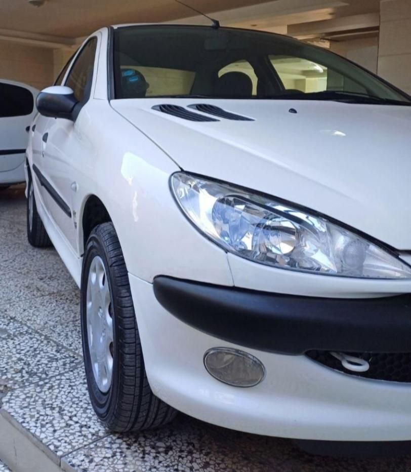 پژو ۲۰۶ صندوق دار v8 - 1387