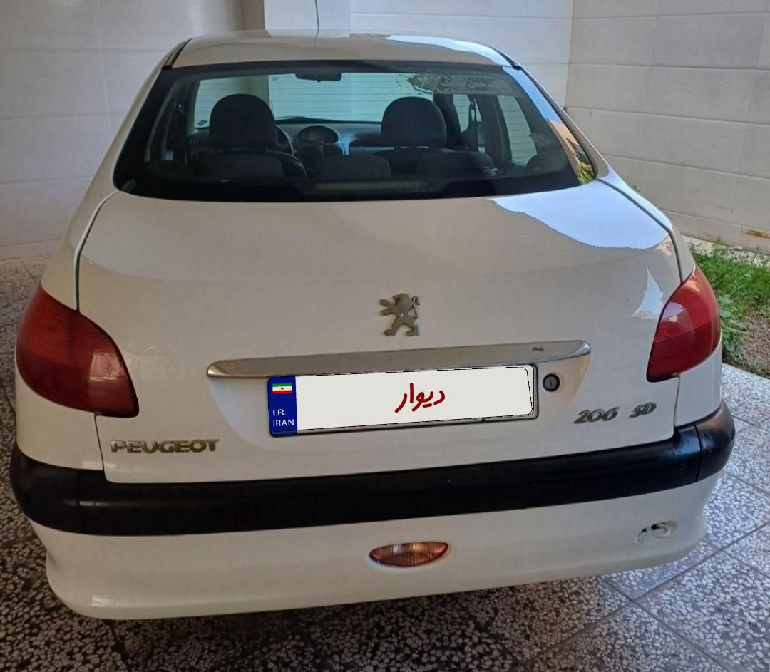 پژو ۲۰۶ صندوق دار v8 - 1387