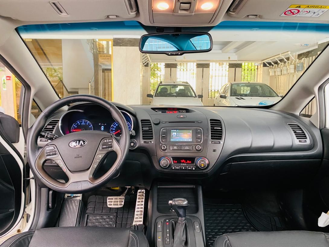 کیا سراتو 2.0 لیتر اتوماتیک GT لاین - 2016