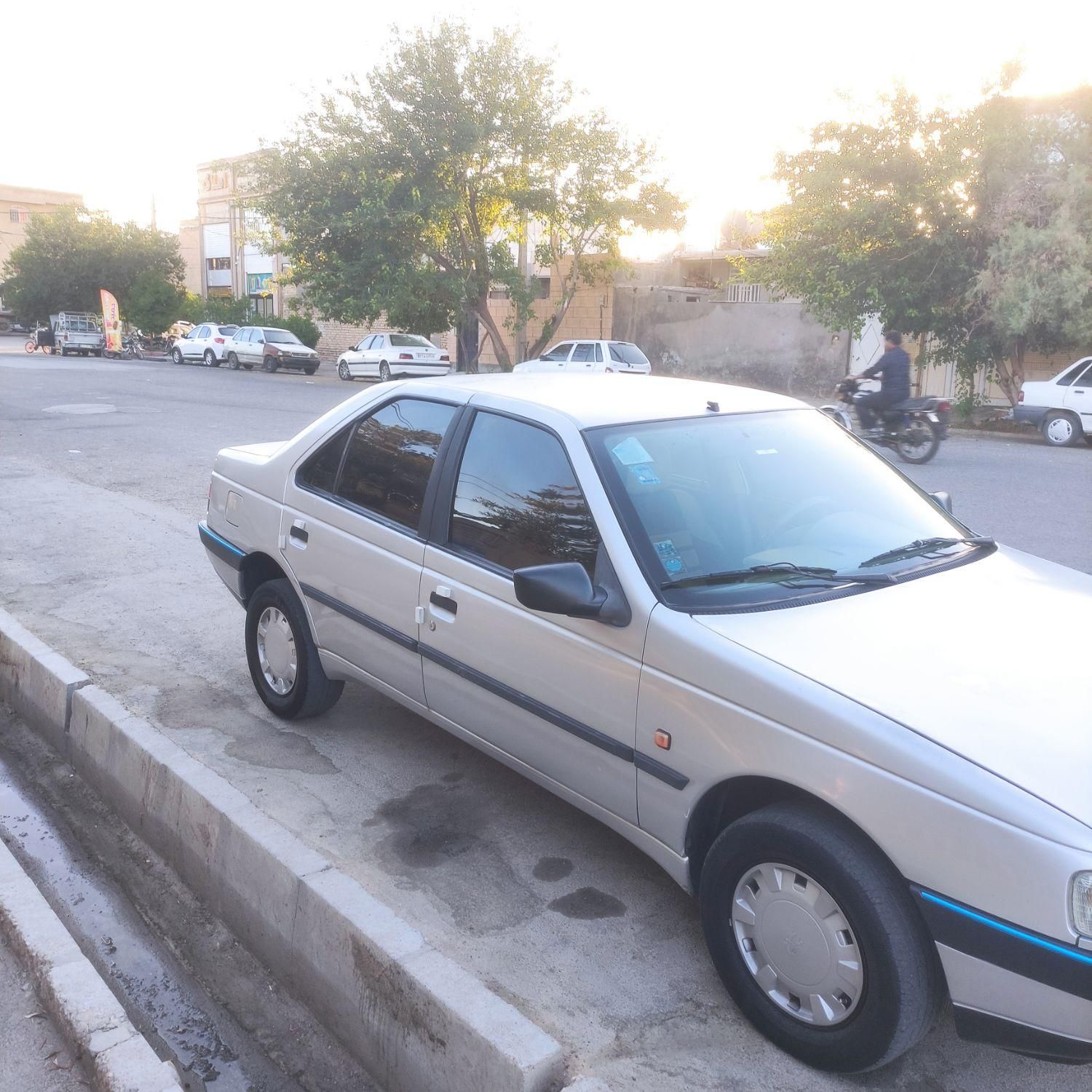 پژو 405 GLX - دوگانه سوز - 1395