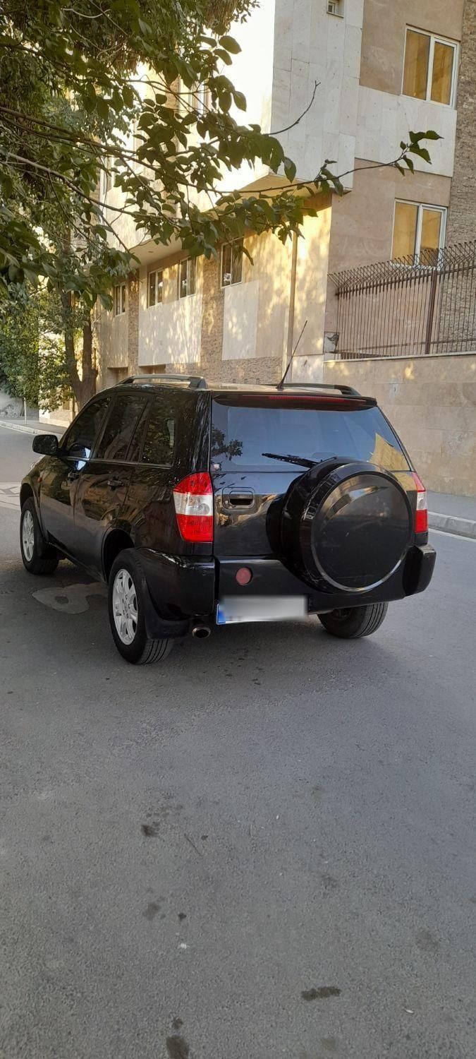 ام وی ام X33 دنده‌ای ساده - 2012