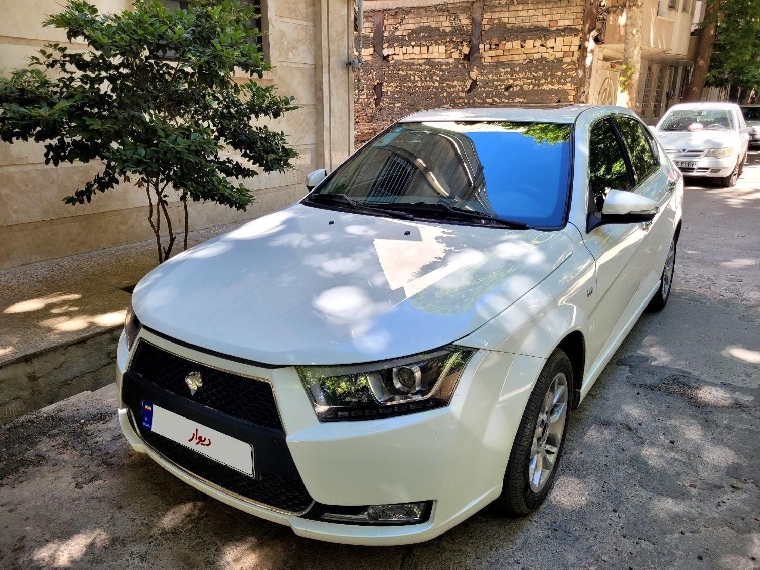 دنا پلاس توربو اتوماتیک - 1401