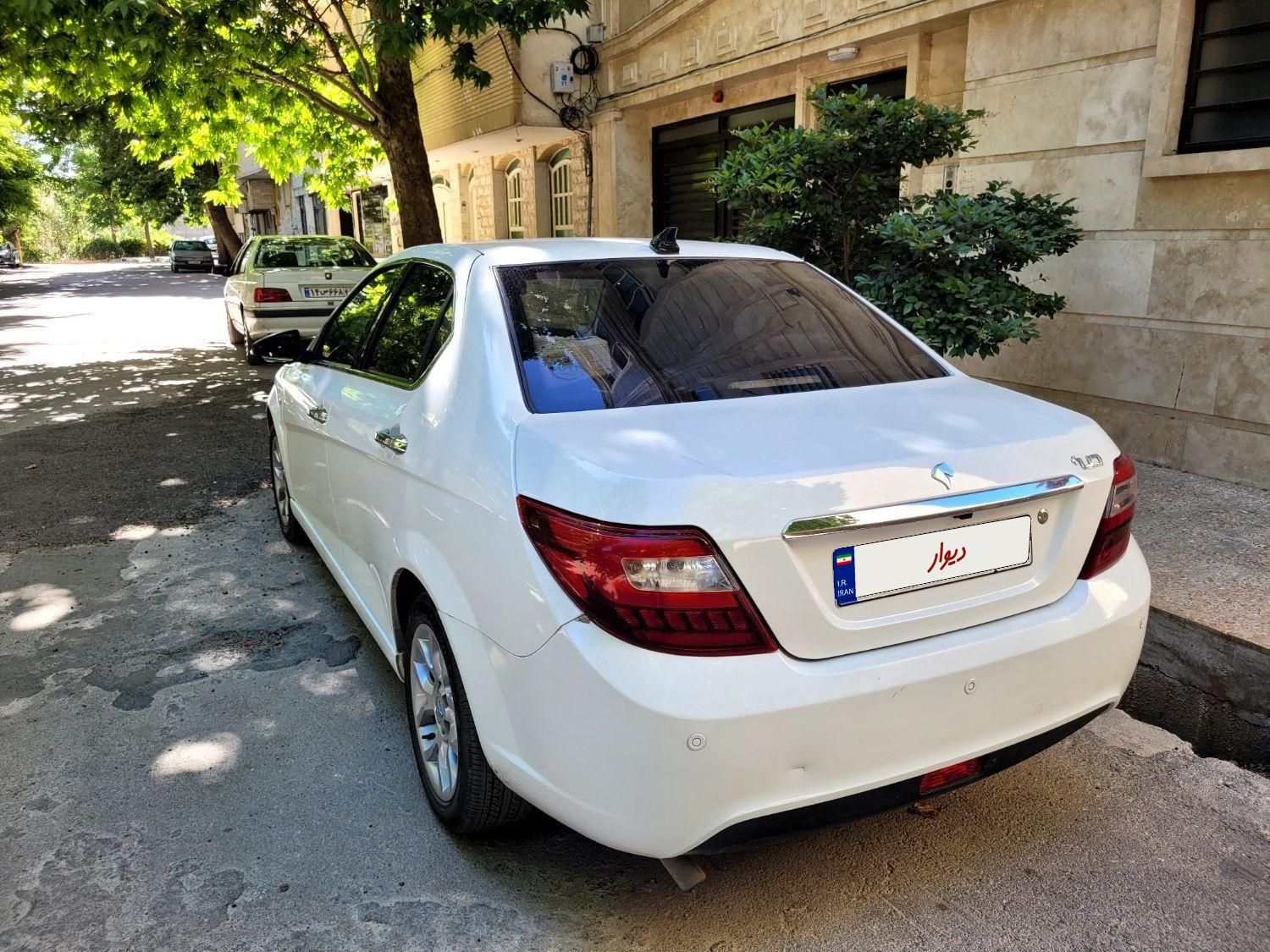 دنا پلاس توربو اتوماتیک - 1401