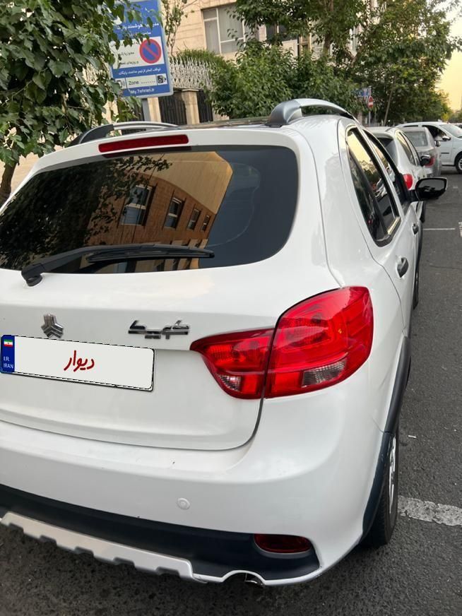 کوییک R دنده‌ای - 1399