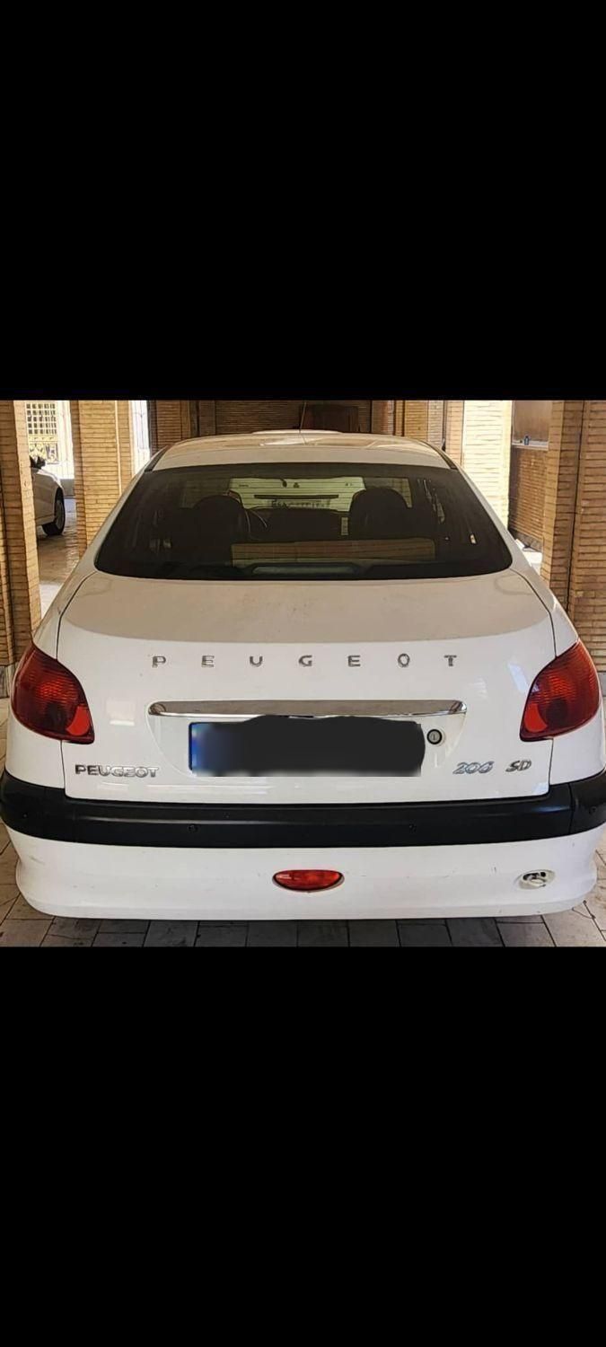 پژو ۲۰۶ صندوق دار v8 - 1399