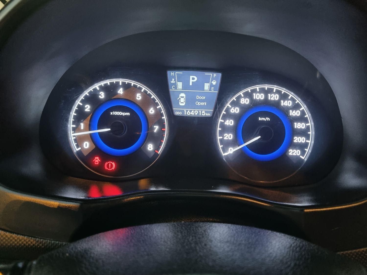 هیوندای اکسنت 1.6 لیتر بلو - 2014