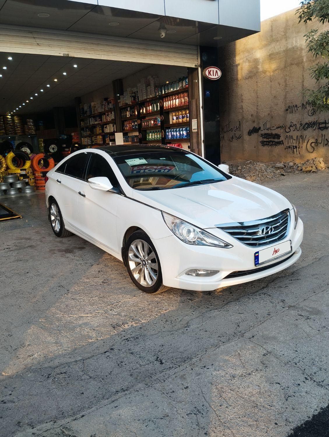 هیوندای سوناتا فول YF - 2011