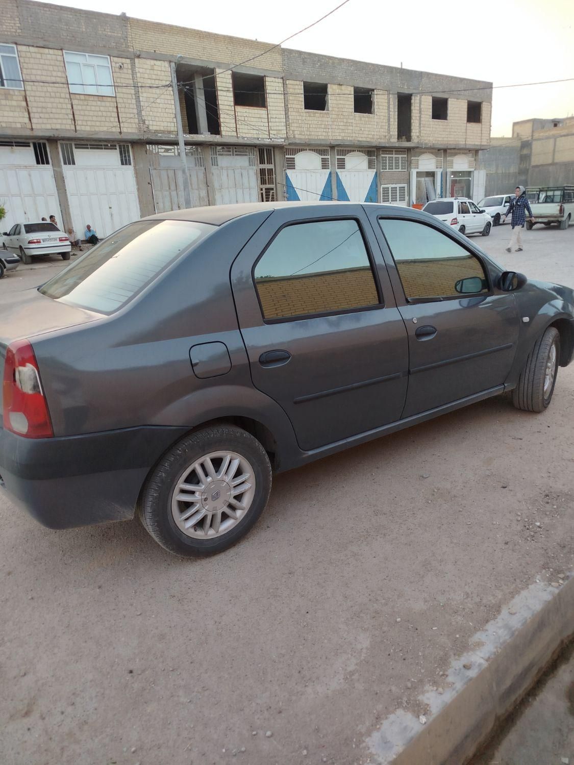 رنو تندر 90 E2 - 1387