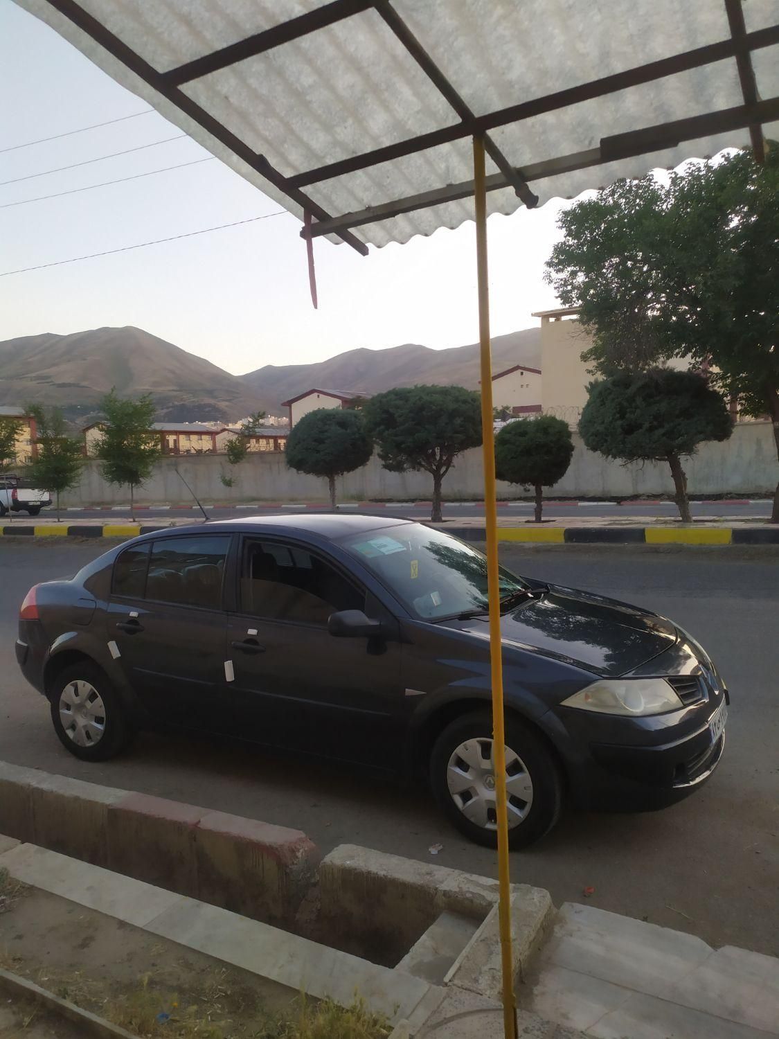 رنو مگان وارداتی دنده‌ای 1600 - 2006