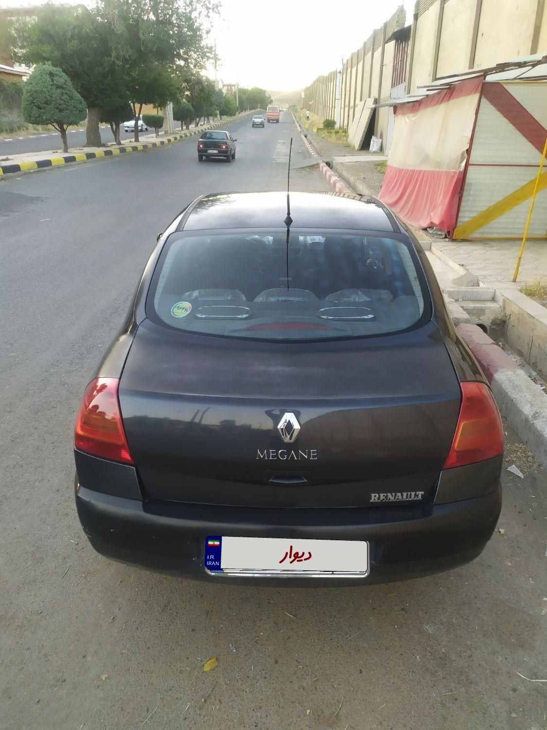 رنو مگان وارداتی دنده‌ای 1600 - 2006