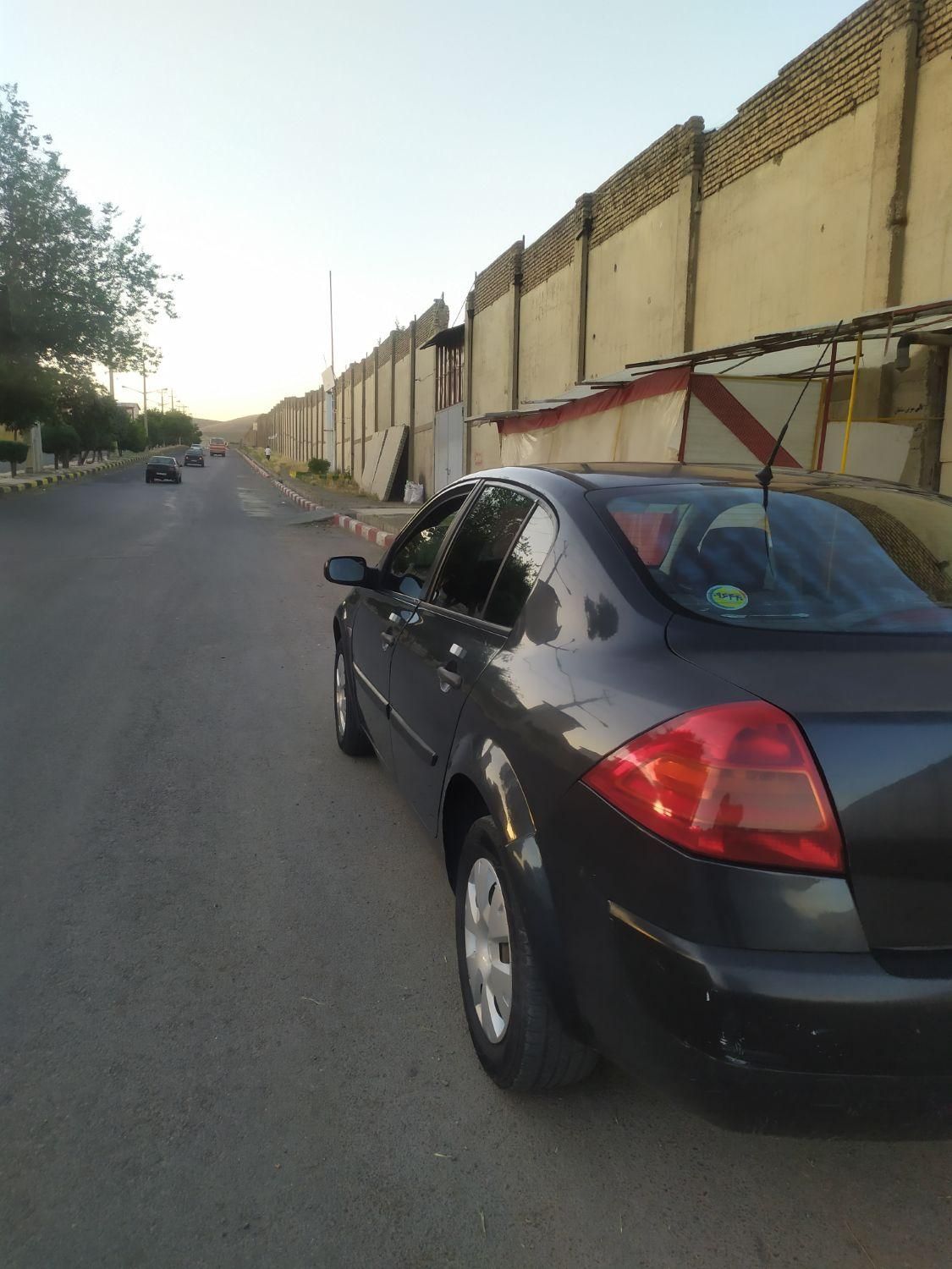 رنو مگان وارداتی دنده‌ای 1600 - 2006