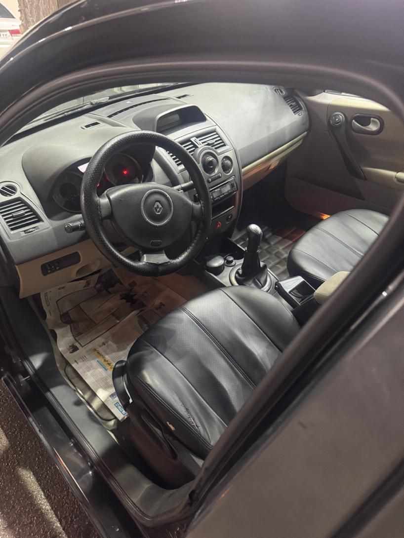 رنو مگان وارداتی دنده‌ای 1600 - 2008