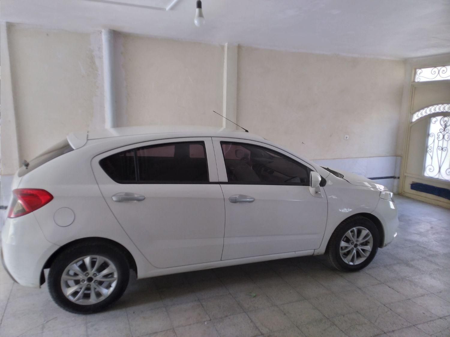 خودرو برلیانس، H220 آگهی ann_18470529