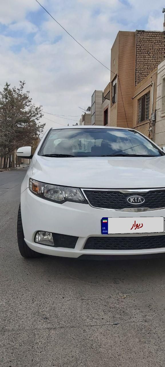 کیا سراتو 2.0 لیتر اتوماتیک GT لاین - 2017
