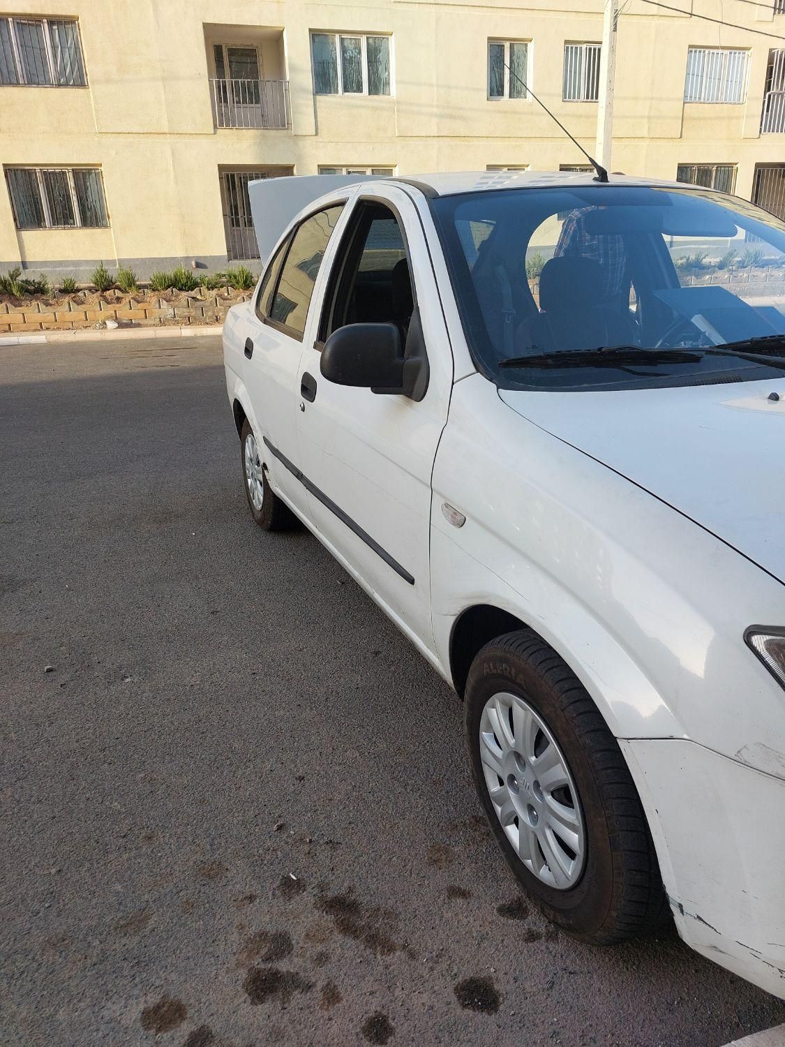 تیبا صندوق دار SX - 1396