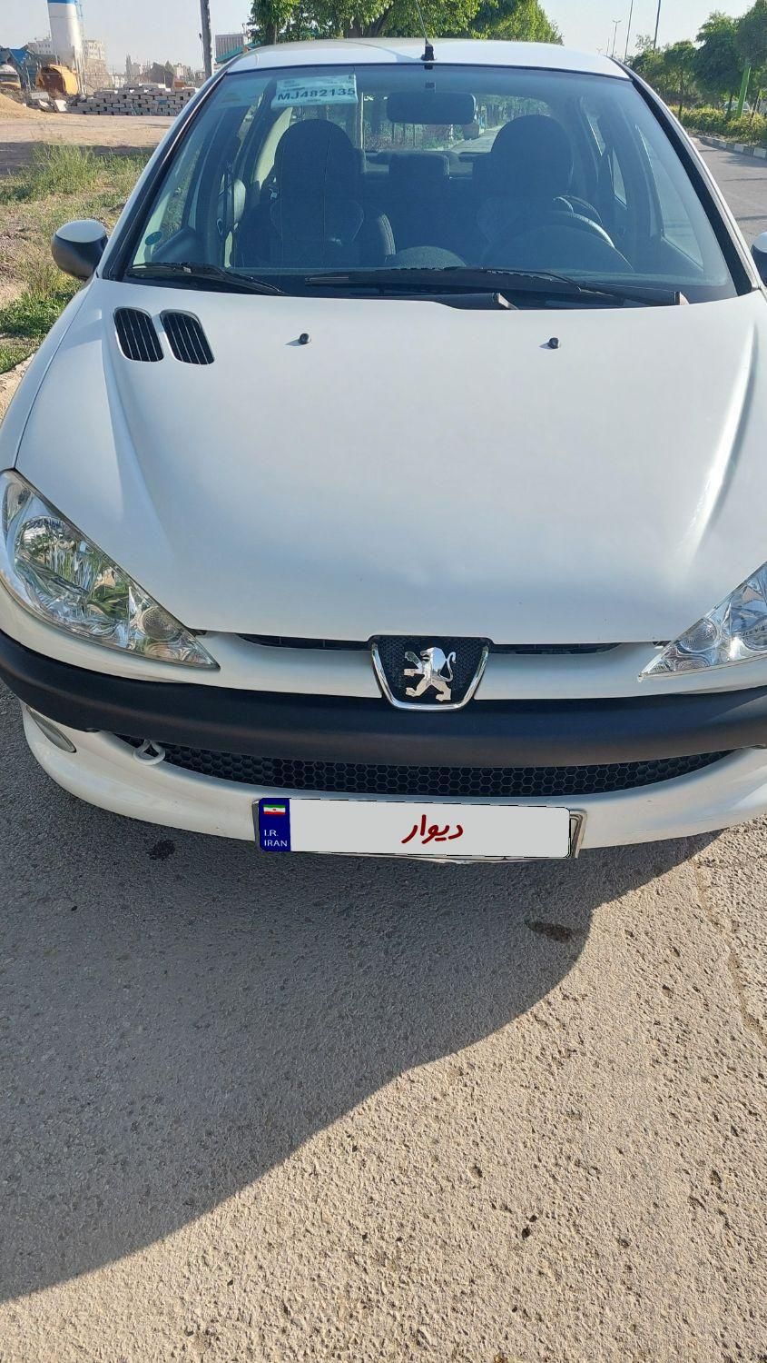 پژو ۲۰۶ صندوق دار v8 - 1400