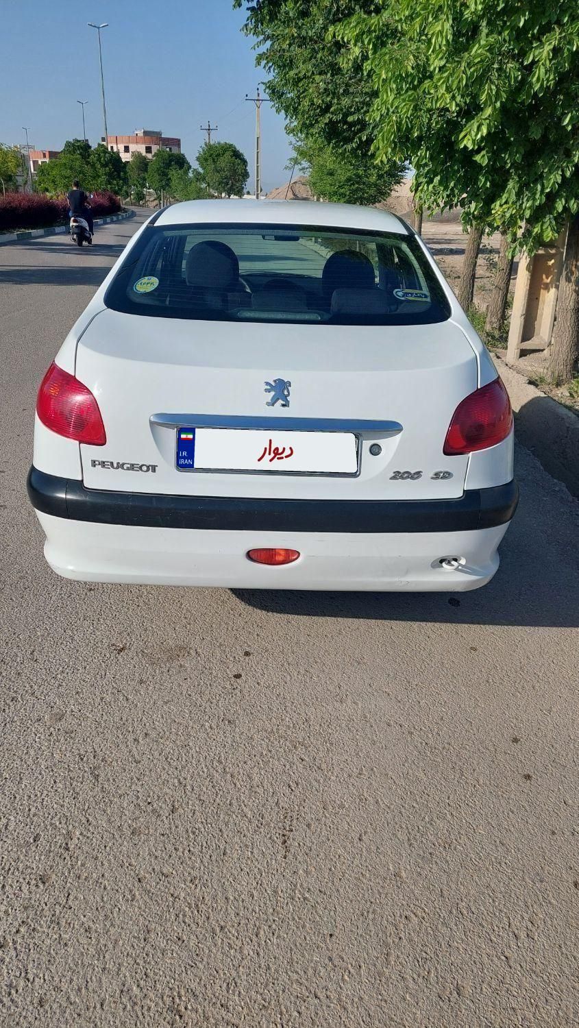 پژو ۲۰۶ صندوق دار v8 - 1400