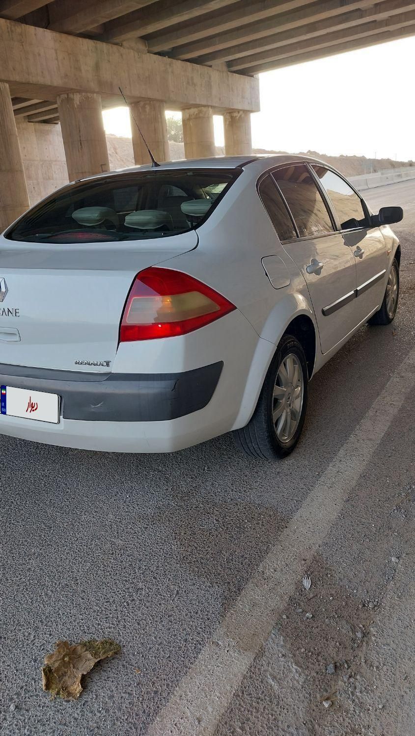 رنو مگان پارس خودرو 2000 - 2012
