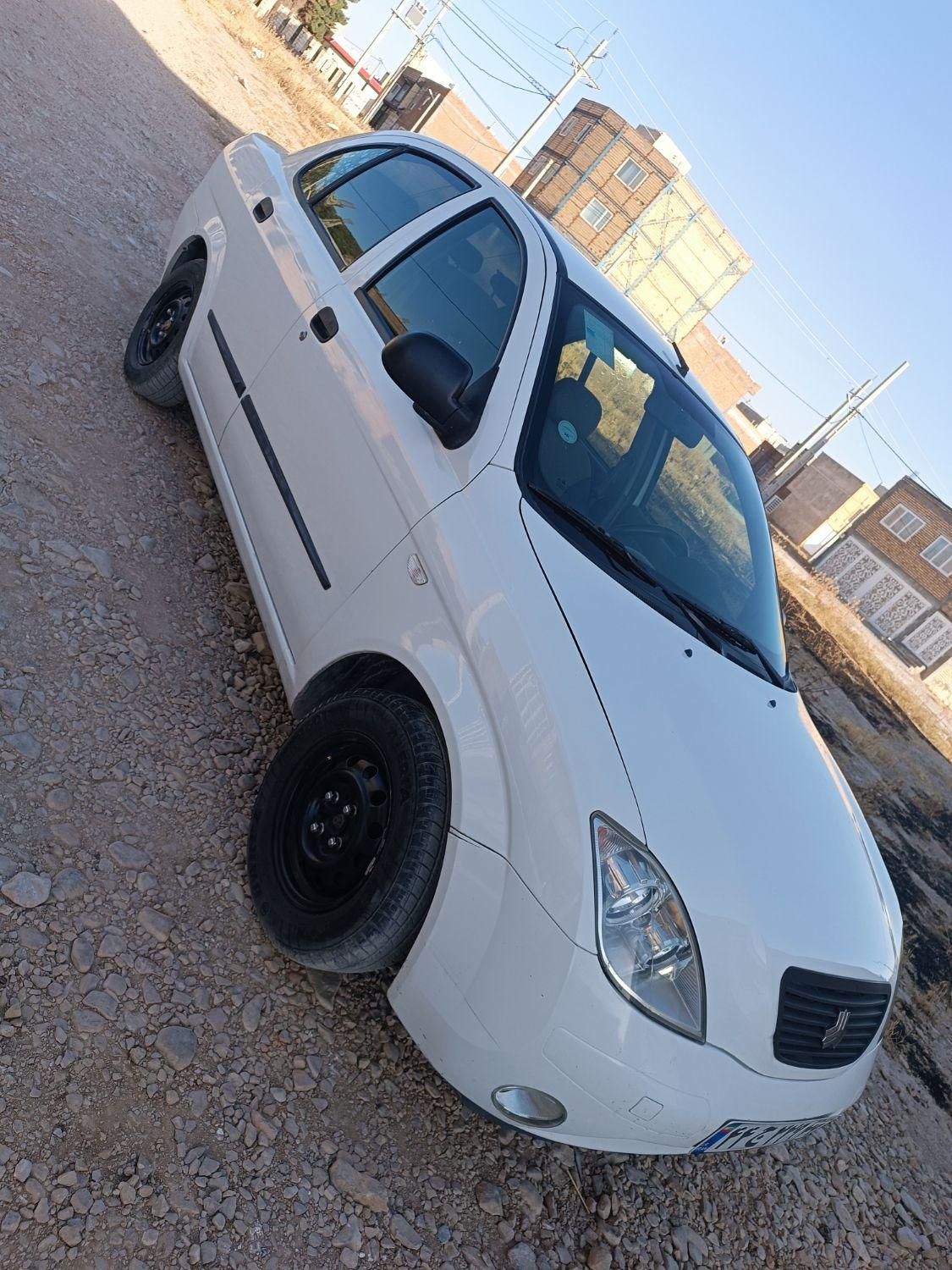 تیبا صندوق دار SX - 1399