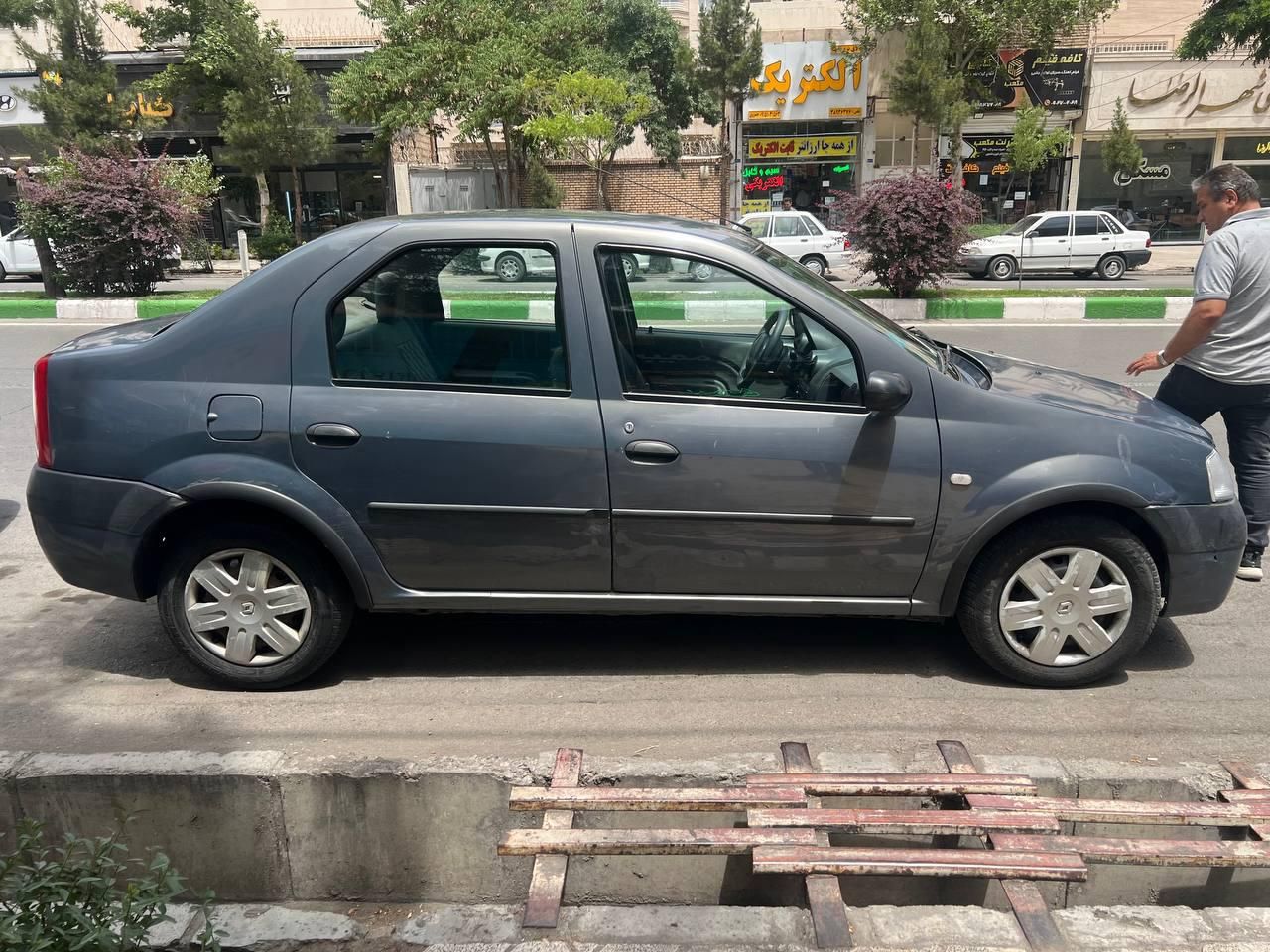رنو تندر 90 E1 - 1386