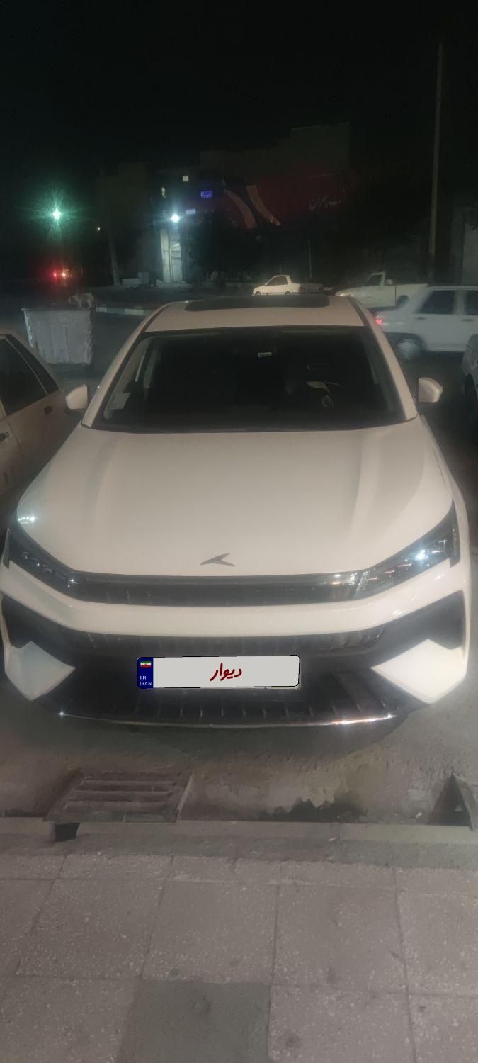 خودرو کی ام سی، J7 آگهی ann_18471676