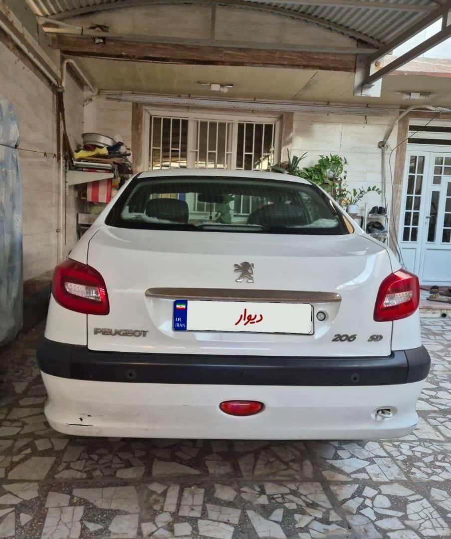 پژو ۲۰۶ صندوق دار v8 - 1397