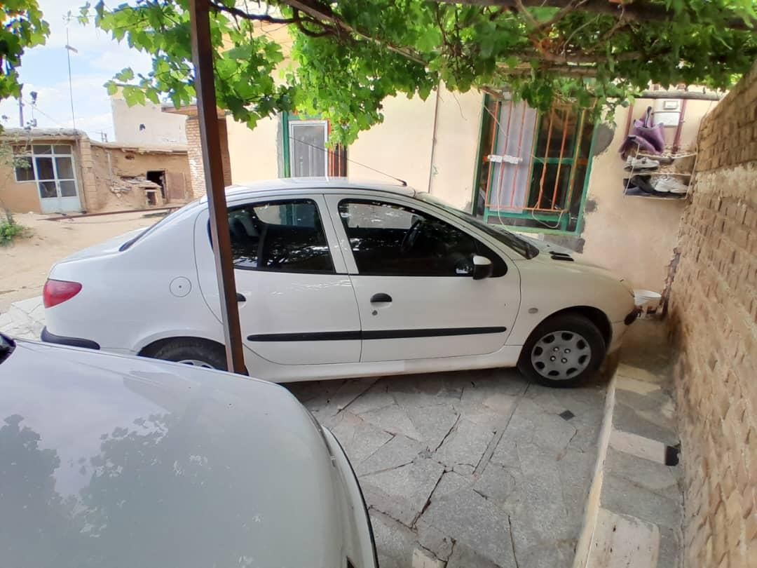 پژو ۲۰۶ صندوق دار v8 - 1399