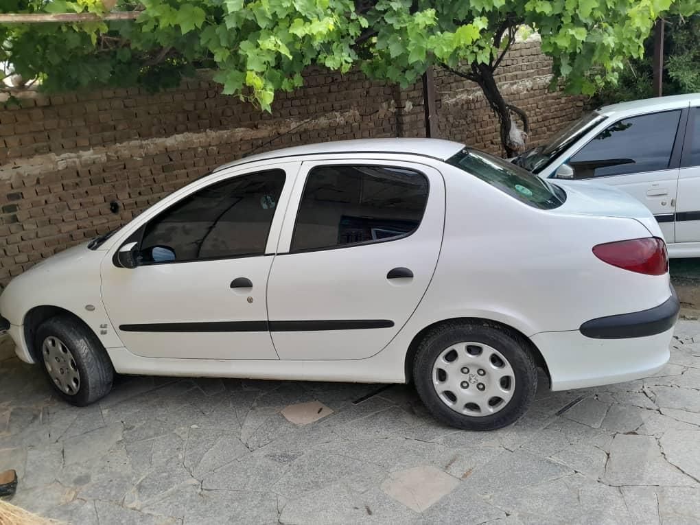 پژو ۲۰۶ صندوق دار v8 - 1399