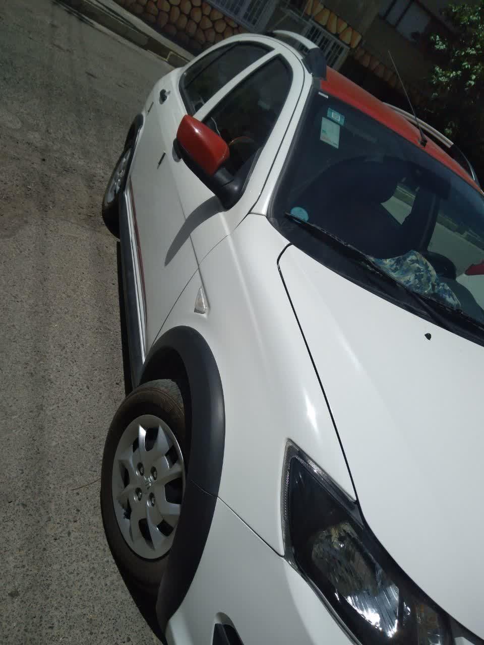 خودرو کوییک، R آگهی ann_18472278