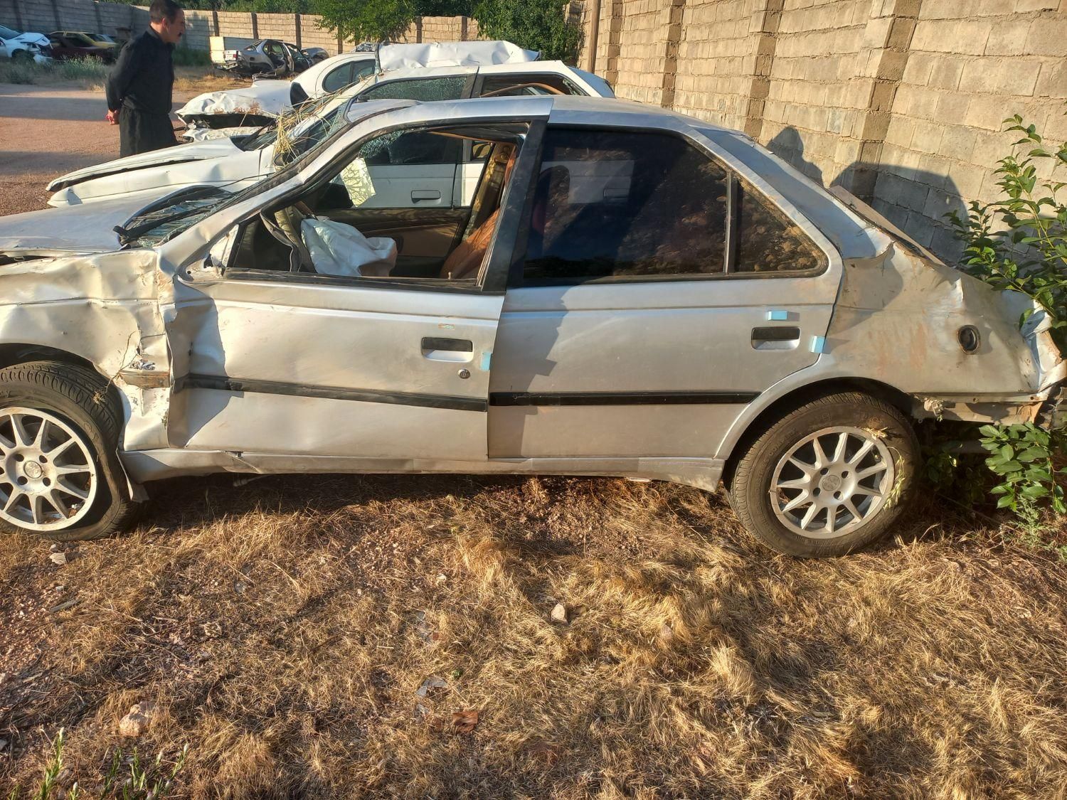 پژو 405 GLX - دوگانه سوز - 1397