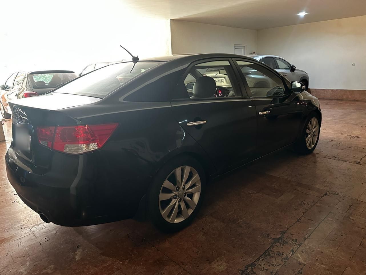کیا سراتو 2.0 لیتر اتوماتیک GT لاین - 2010