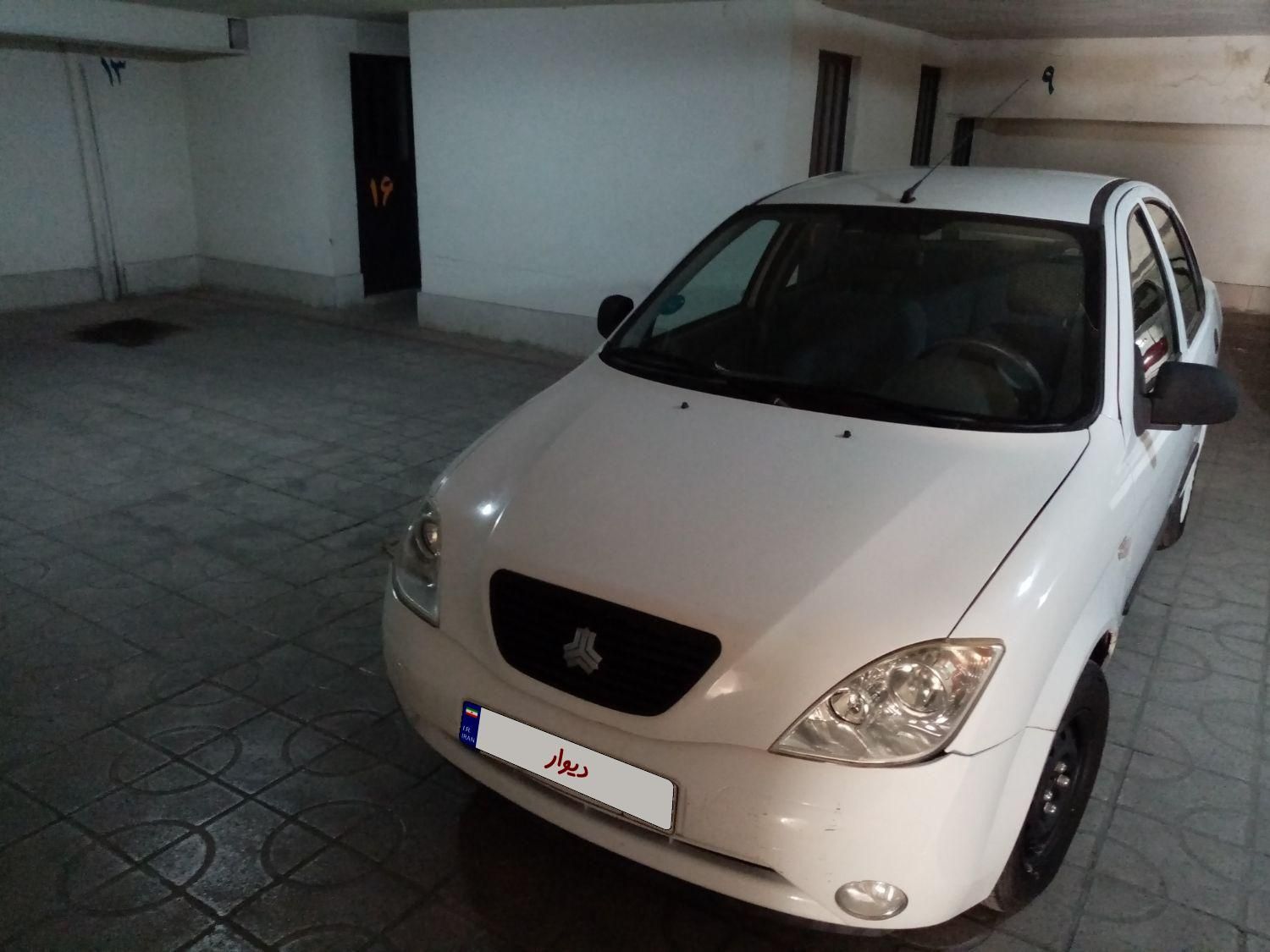 تیبا صندوق دار SX - 1391