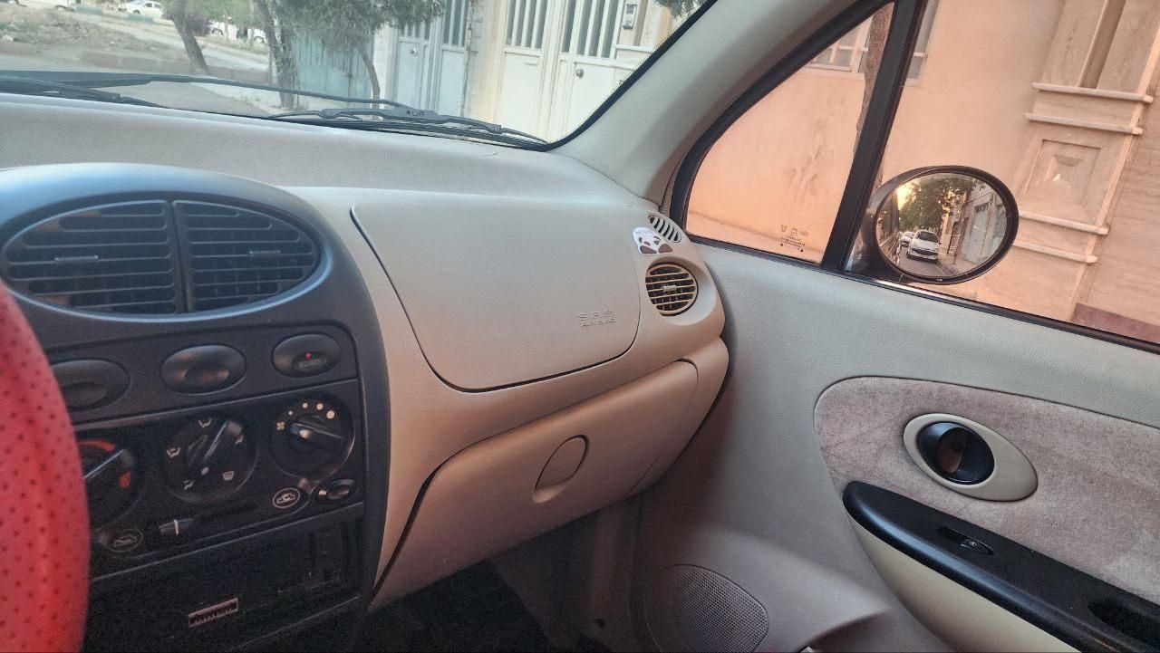 ام وی ام 110 چهار سیلندر دنده ای - 2012