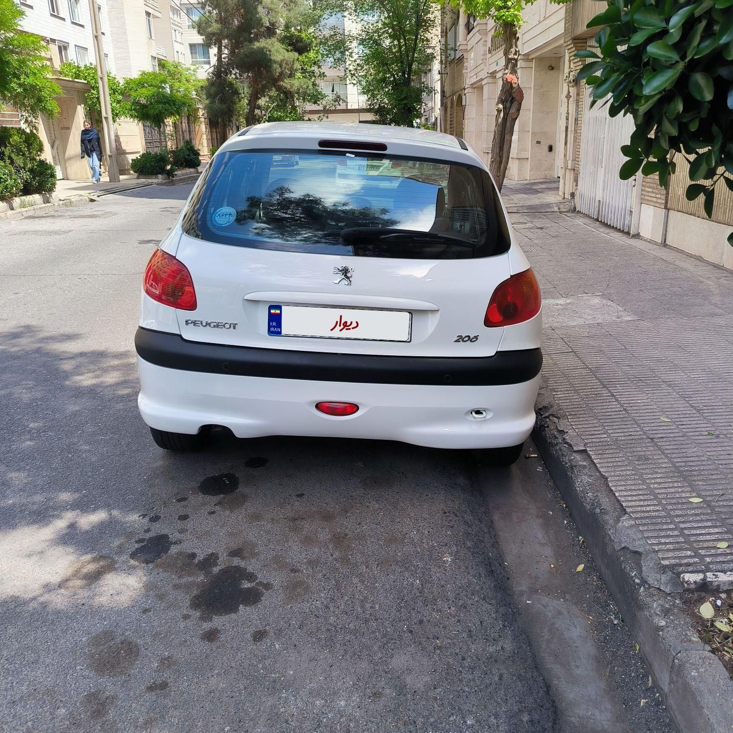 پژو 206 تیپ 2 - 1396