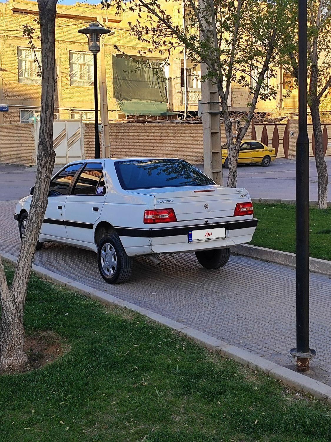 پژو 405 بنزینی GLX - TU5 - 1391
