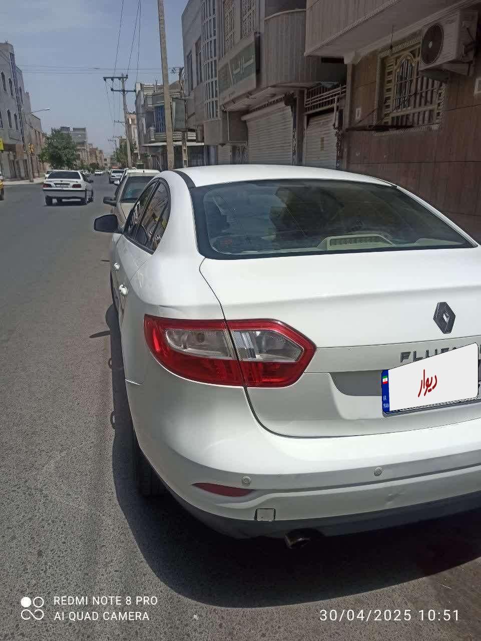 رنو فلوئنس اتوماتیک E2 - 2012