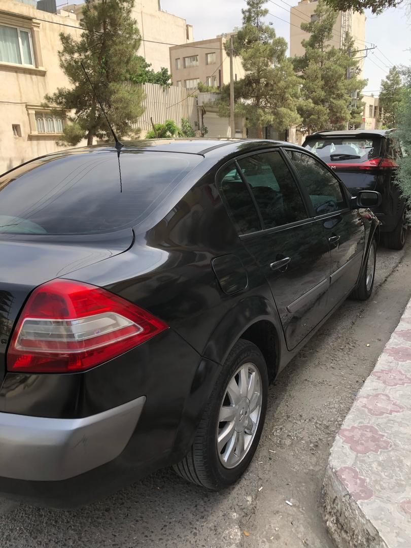 رنو مگان پارس خودرو 2000 - 2011