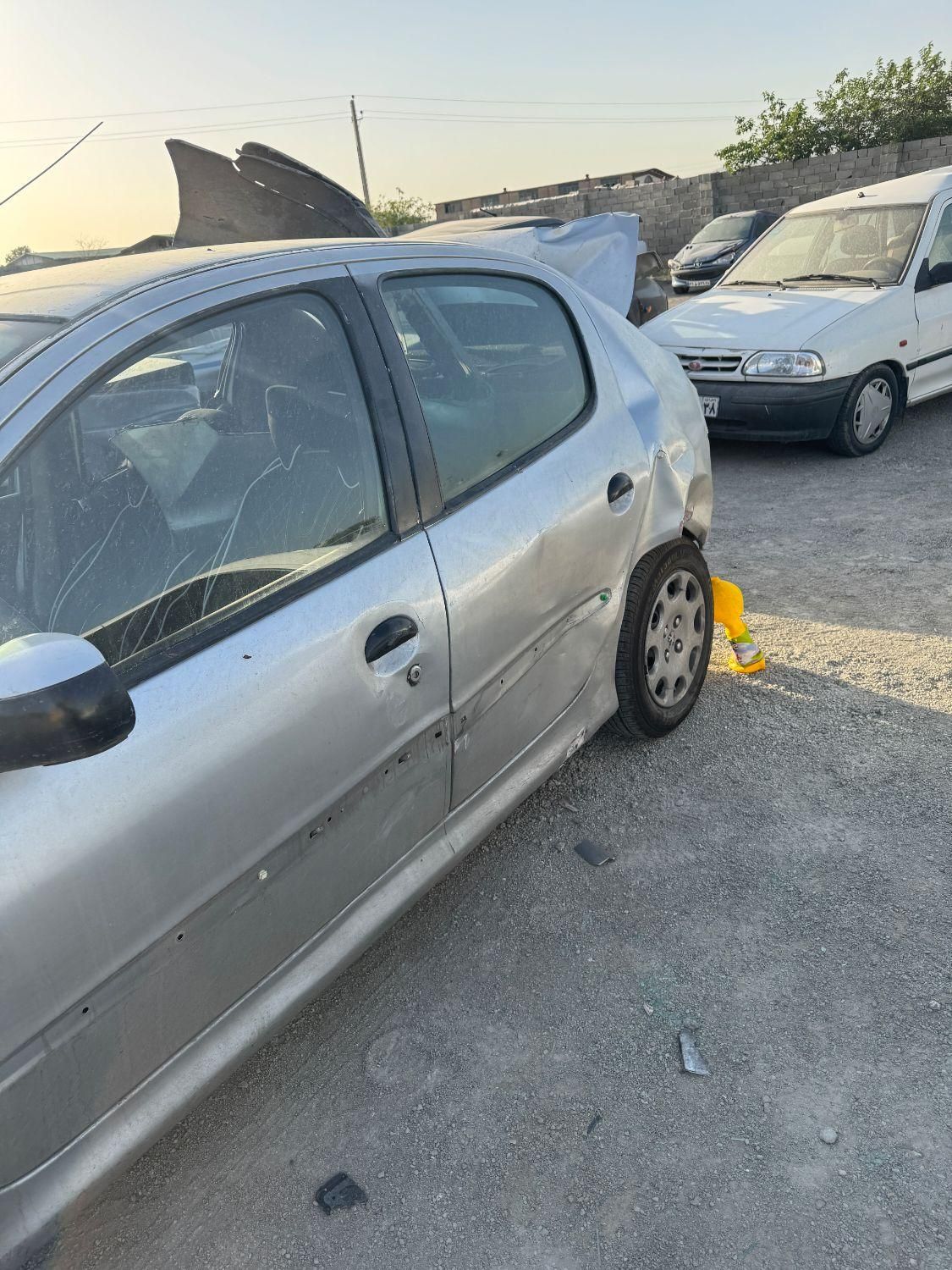 پژو ۲۰۶ صندوق دار v8 - 1386