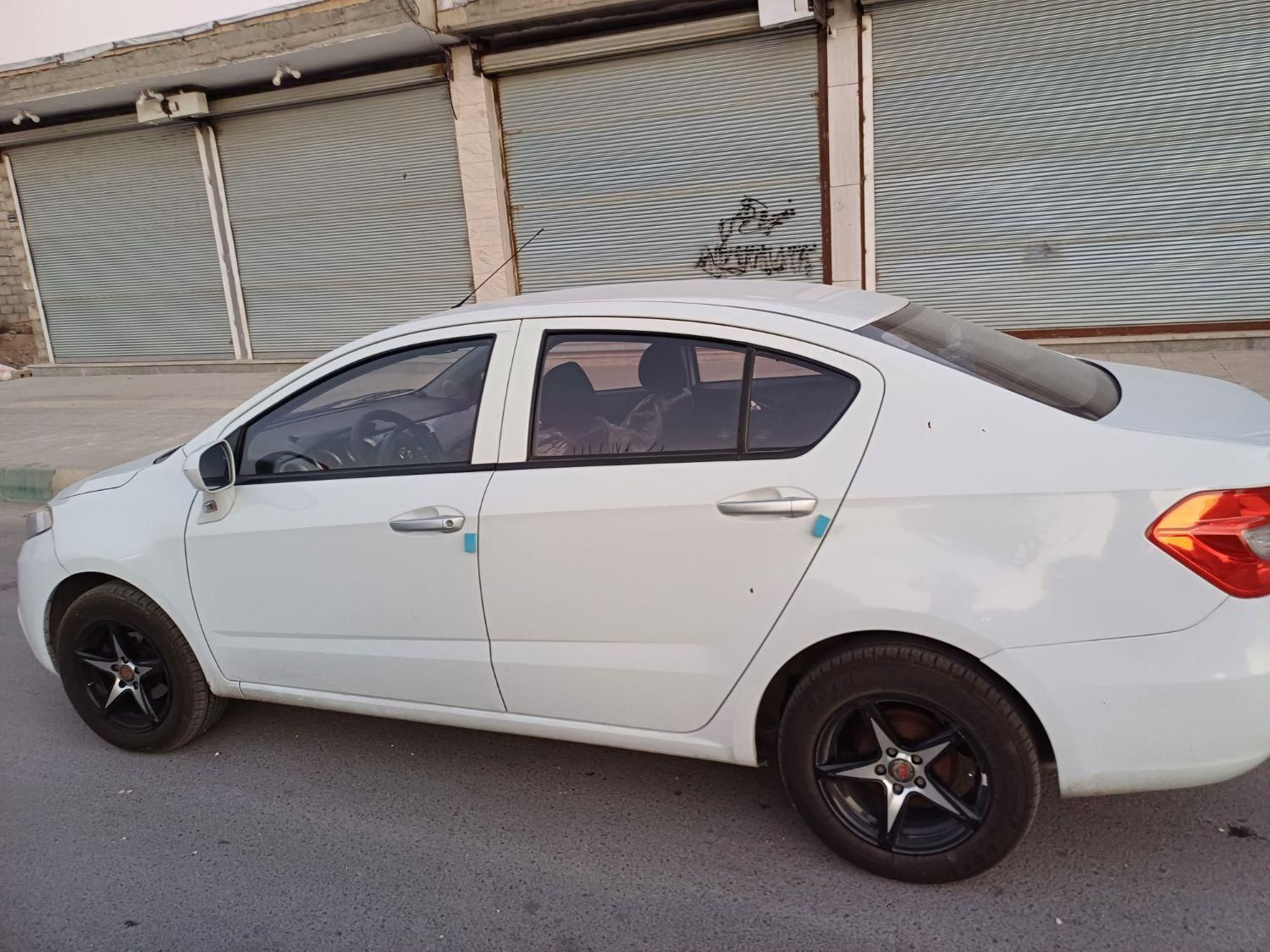 برلیانس H230 دنده‌ای - 2018