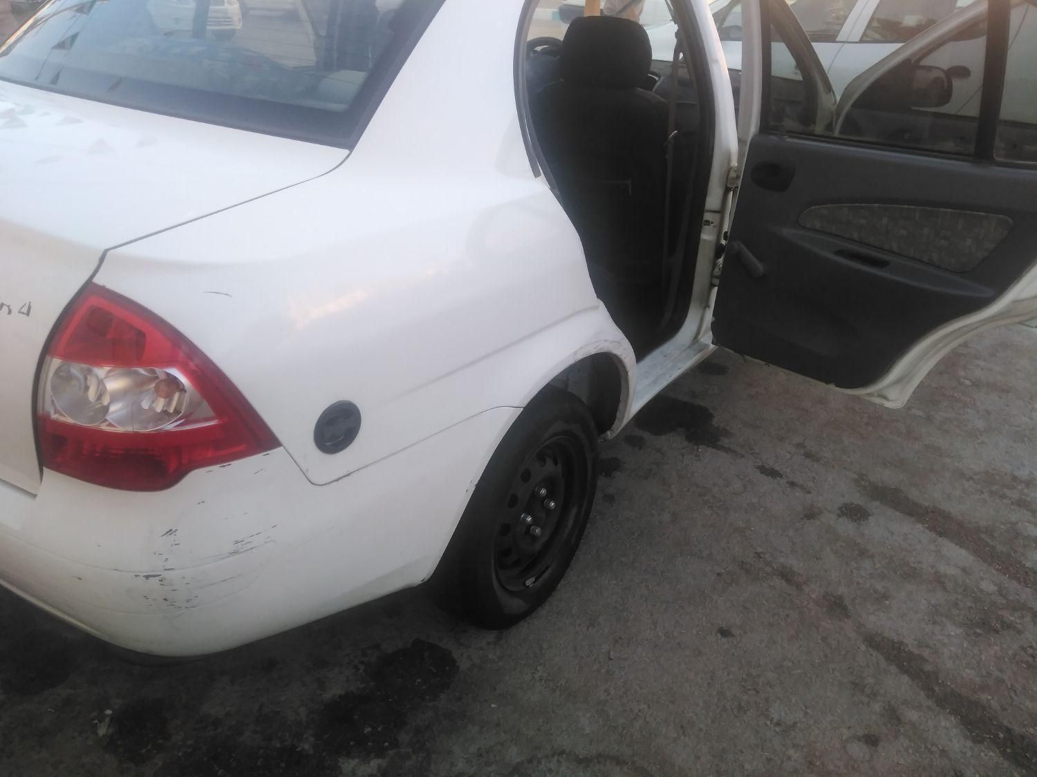 تیبا صندوق دار EX - 1395